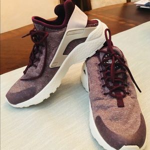 Nike Air Haurach shoe